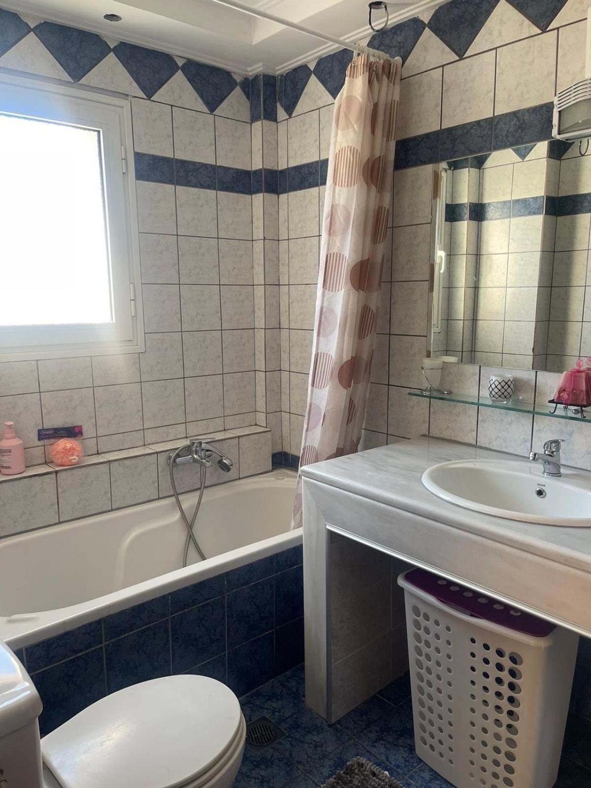 Bright Apartment, Spacious Near The Center Trikala  Exterior photo